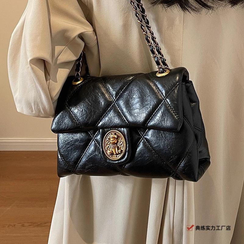 Spring high-end Maillard commuter bag women's new trendy fashion diamond chain shoulder bag messenger bag