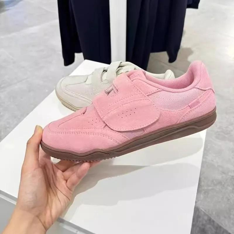 Ladies Shoes 2024 Hot Sale Buckle Strap Women's Vulcanize Shoes Fashion Round Toe Ladies Casual Shoes New Solid Classic Sneakers