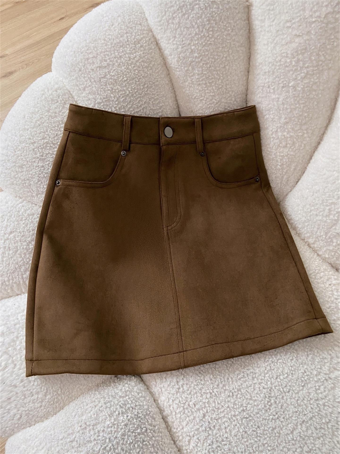 Korean-Style Suede Plush High-Waisted A-Line Skirt - Women s Slimming Spring/Autumn 2026 Collection S