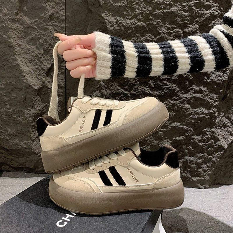 Dexun Shoes Women's Shoes Autumn New Versatile Niche Retro Sports Casual Non-slip Forrest Gump Board Shoes