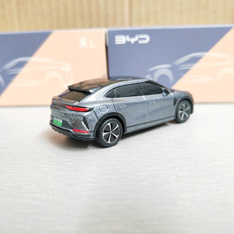 Diecast 1:64 BYD SONG L Yuan PLUS Dolphin Yuan UP BYD EV New Energy Alloy Model Car Collectible Toy Collection
