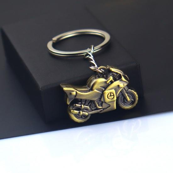 Motorcycle Charm Keychain Wear-Resistant Portable Key Fob 3D Metal Motorbike Keyring for Men