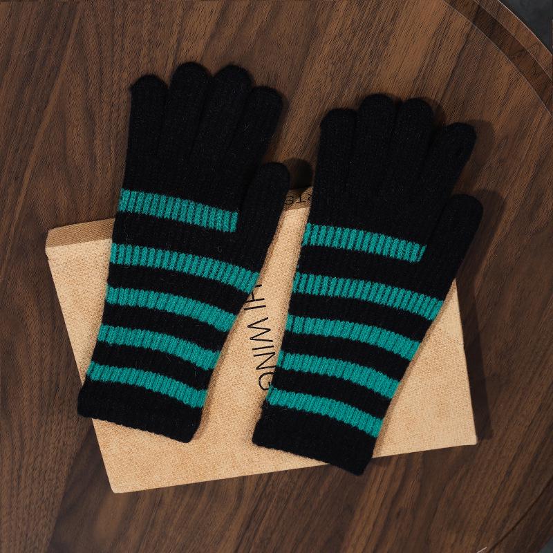 

Женские митенки из искусственного кашемира - Девичий дизайн с сердечками, Полосатые, Удлиненные на запястье, Теплые и универсальные для путешествий осенью/зимой Wrist Extended 25x11