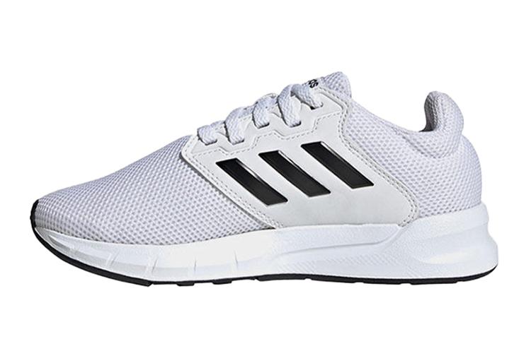 

Adidas Showtheway Slip Resistant Abrasion Resistant Low top Kids Running Shoes White Black Kids FX3857 31.5