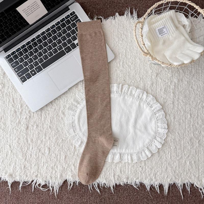 

Женские теплые винтажные шерстяные носки до икры на осень и зиму 1 pair хаки