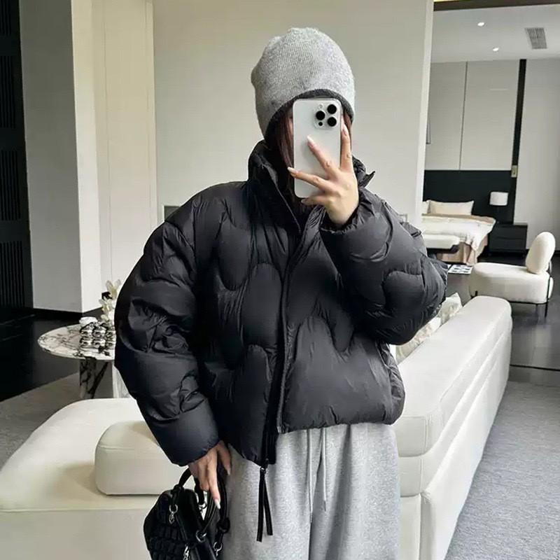 Womens Short Puffer Jacket 90% White Duck Down Lightweight Wave Warm Winter Coat