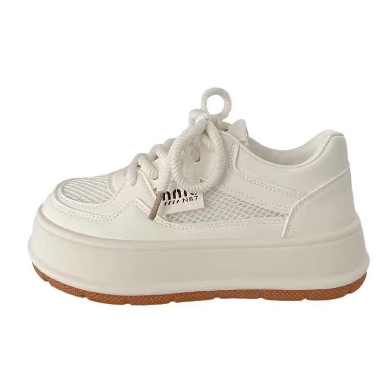 Students summer single mesh breathable big head muffin little white shoes children thick soles 2025 new popular casual net shoes