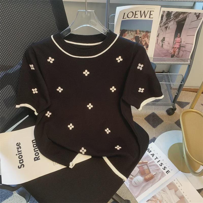 Summer 2023 Four-Leaf Clover Embroidered Ice Silk Knit T-Shirt