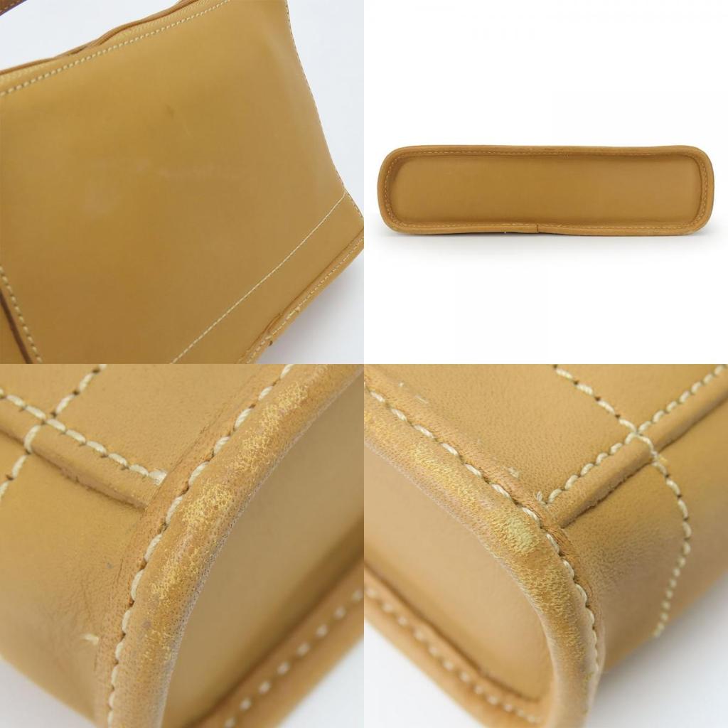 Used COACH Pouch 9311 Leather Beige Hand Pouch