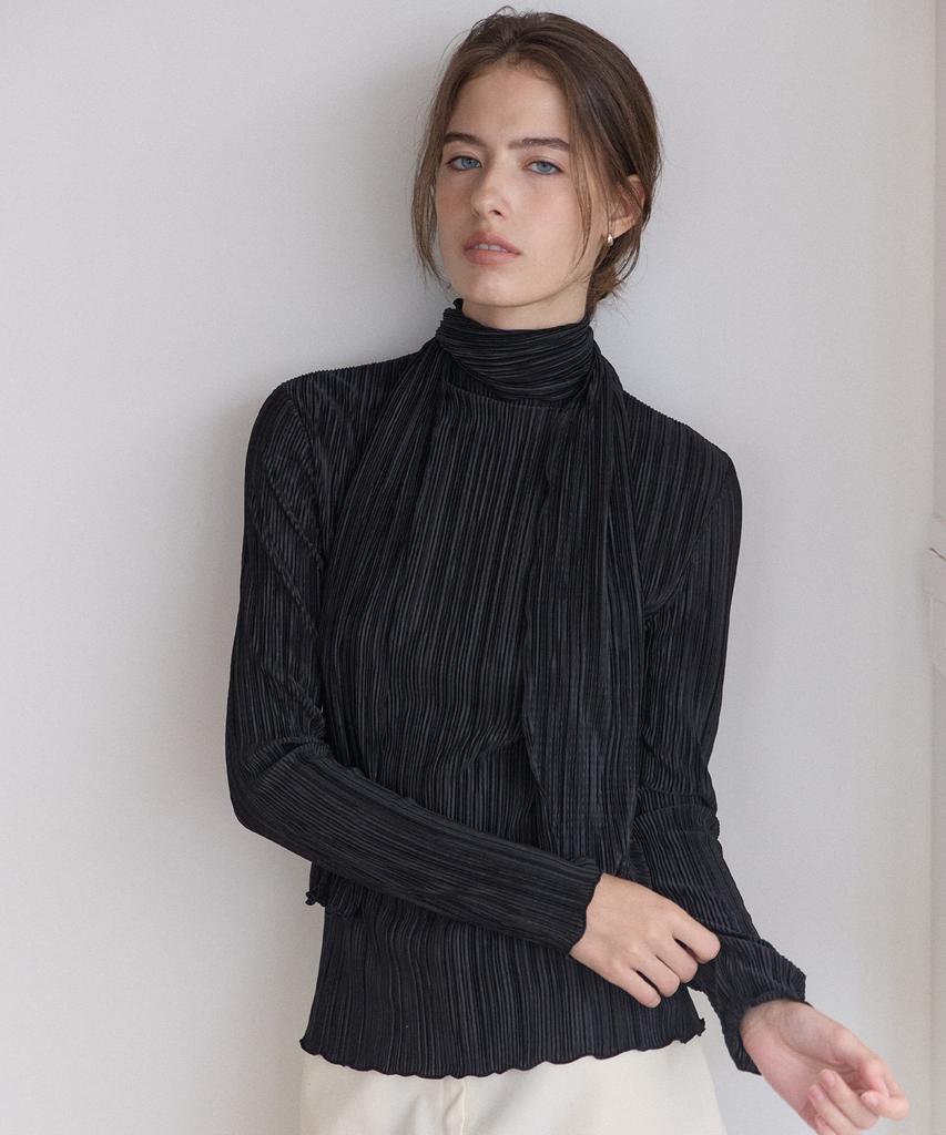 OURHOPE [Scarf Set] Half-Neck Pleated Blouse - Black