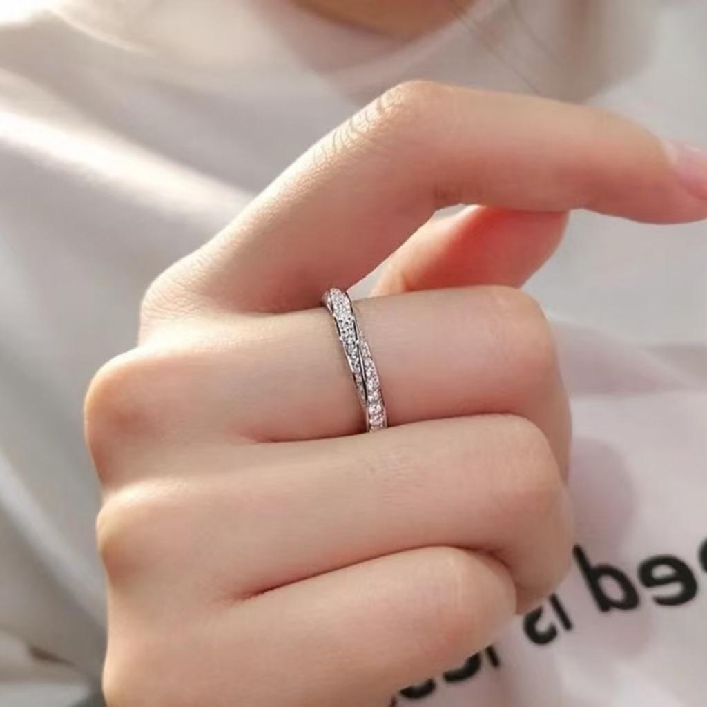 Graf Möbius Ring Voll Diamanten Verdrehter Blume Partnerring Einfacher Temperamentring