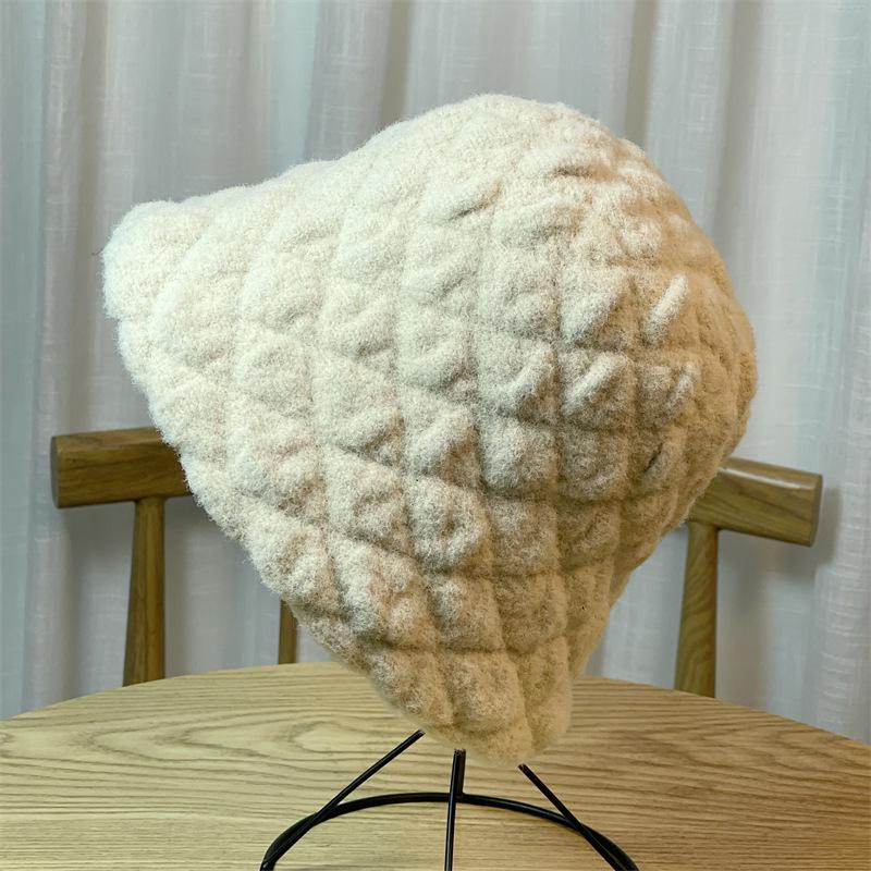 Winter Japanese Style Lazy Rabbit Velvet Bucket Hat for Women Korean Fashion Twist Pleated Warm Fisherman Hat Versatile Solid Color Cold Hat