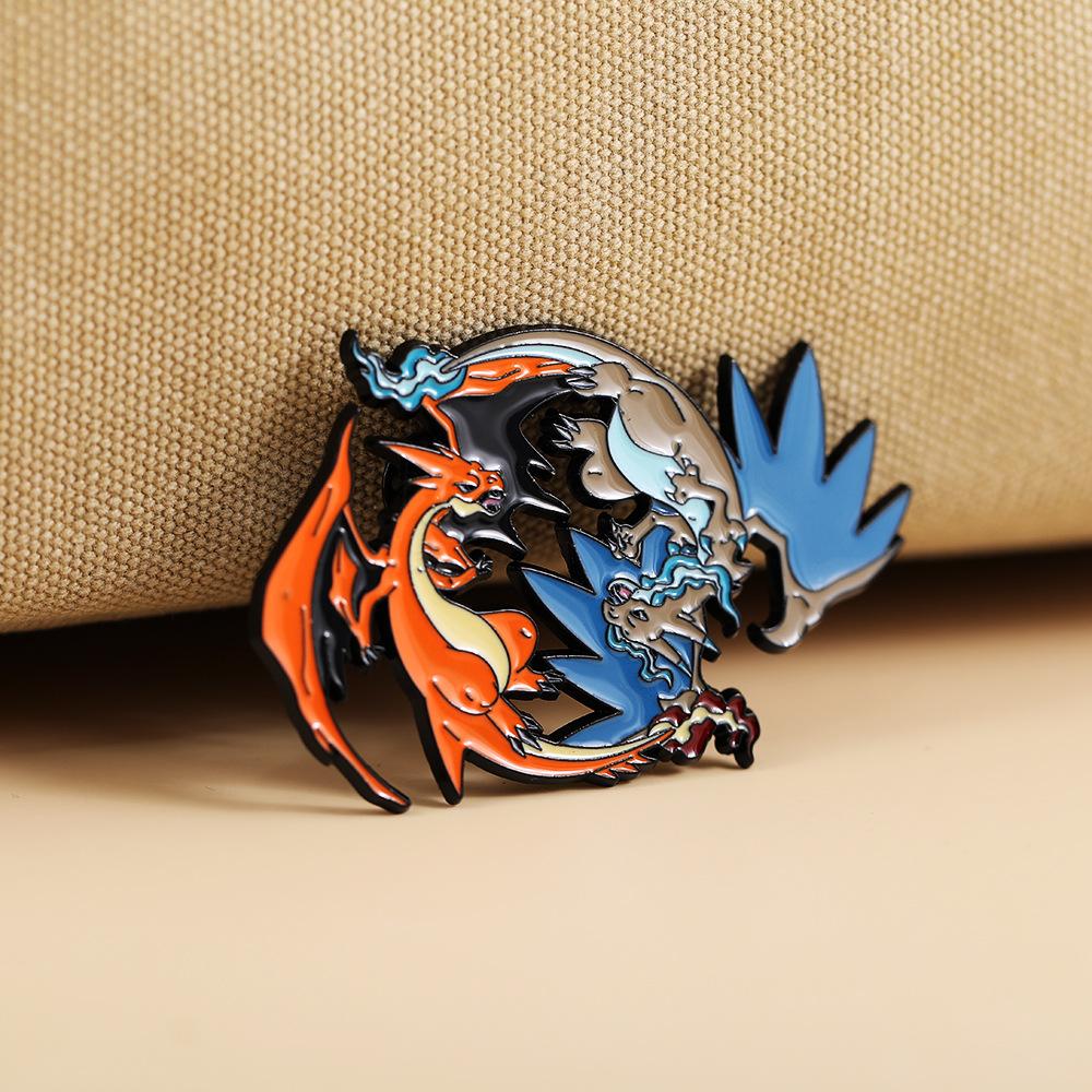 Pokémon Charizard badge, cartoon, cute, Japanese anime, and game fan collection brooch gift