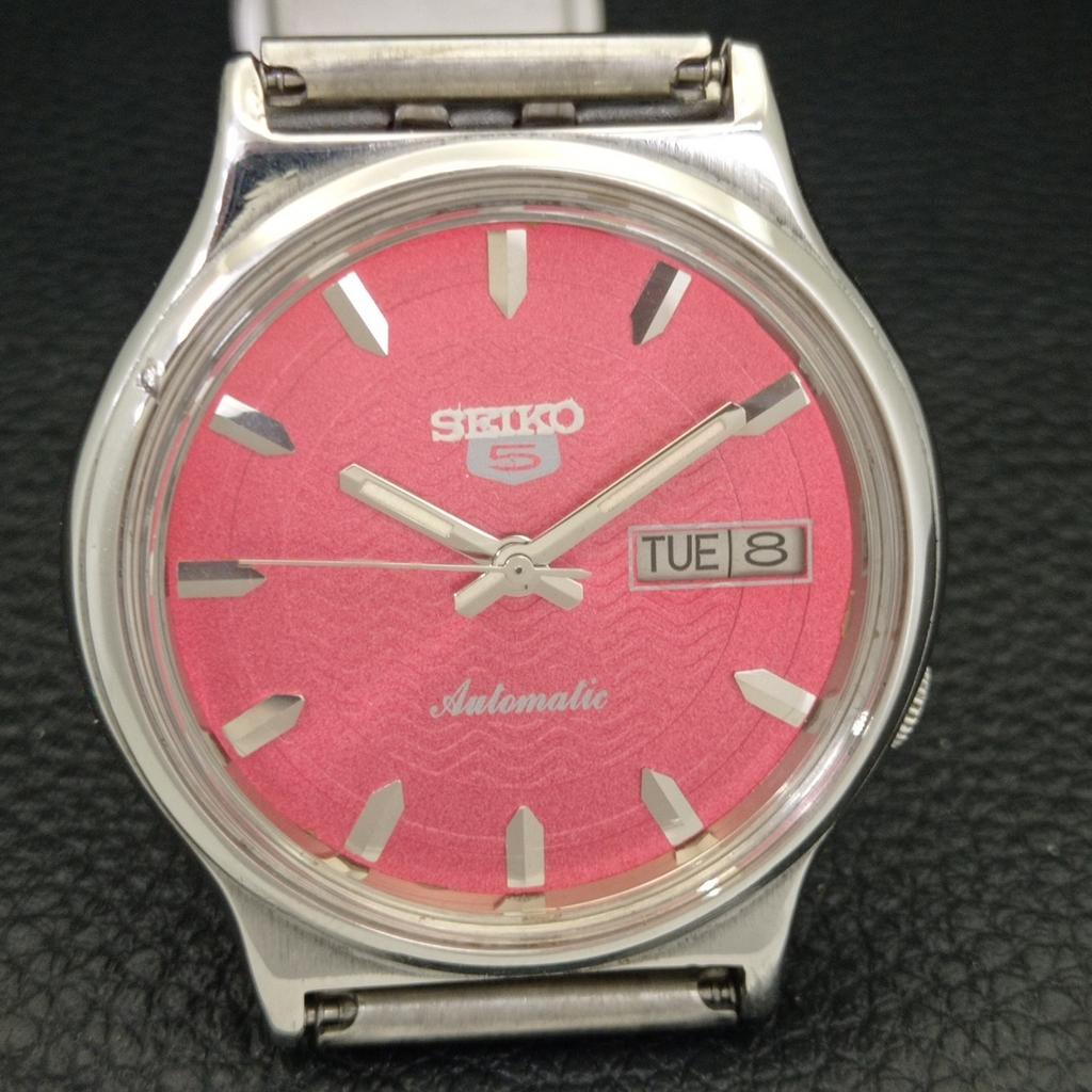 GENUINE VINTAGE SEIKO 5 AUTOMATIC 7S26A JAPAN MENS RED DIAL WATCH A702355-5
