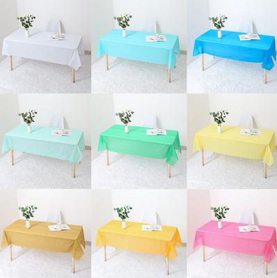 Textil do jedálne a obývacej izby – Obrusy