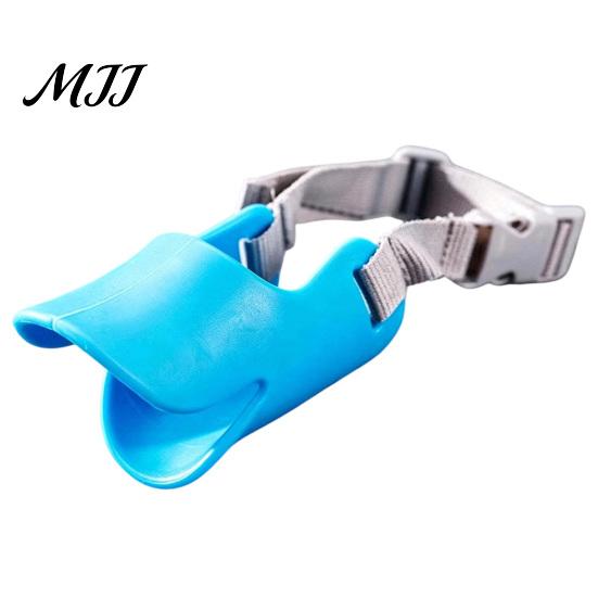 Comfortable Duck Muzzle for Dogs Dog Duckbill Muzzle, Soft Silicone Anti-Bite Mouth Cover, Adjustable Anti-Barking Anti Chewing Small