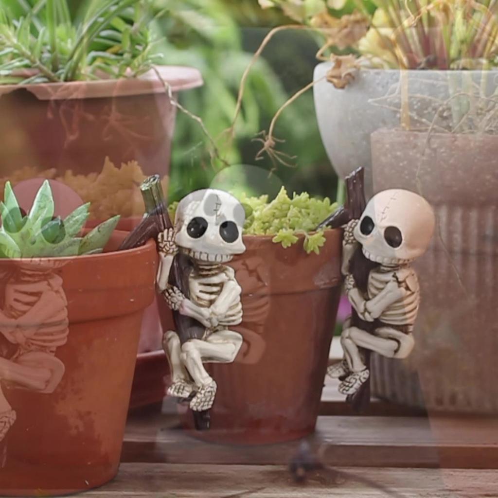 Halloween Skulls Flower Pot Hanging Set Of Two Garden Gardening Ghosts Head Hanging Flower Pot Cup Decoration Resin Crafts