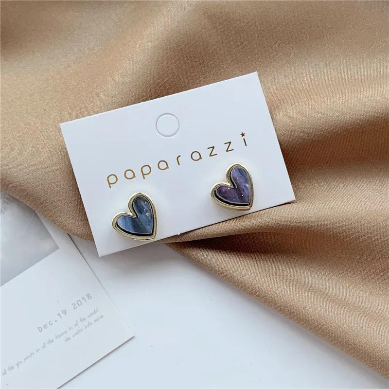 Cute Korean Earrings Heart Bling Zircon Vintage Dark Green Versatile Gold Color Earring for Women Fashion Jewelry 2024 New Gift