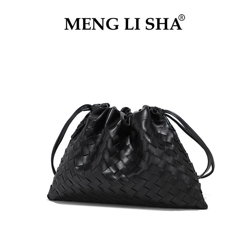 Premium sense single shoulder armpit woven pleated cloud bag women commuter versatile hand carry crossbody drawstring garbage bag