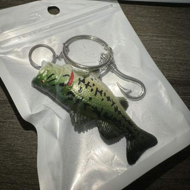 Acrylic Fish Keychain Accessory for Bag Use and Daily Carry, Metal Hook Detail, Fishing Theme Style for Display Placement