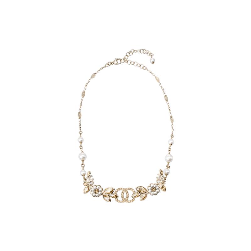 CHANEL CC fashion personality simple trend metal necklace same style for men and women gold/light brown/pearl white