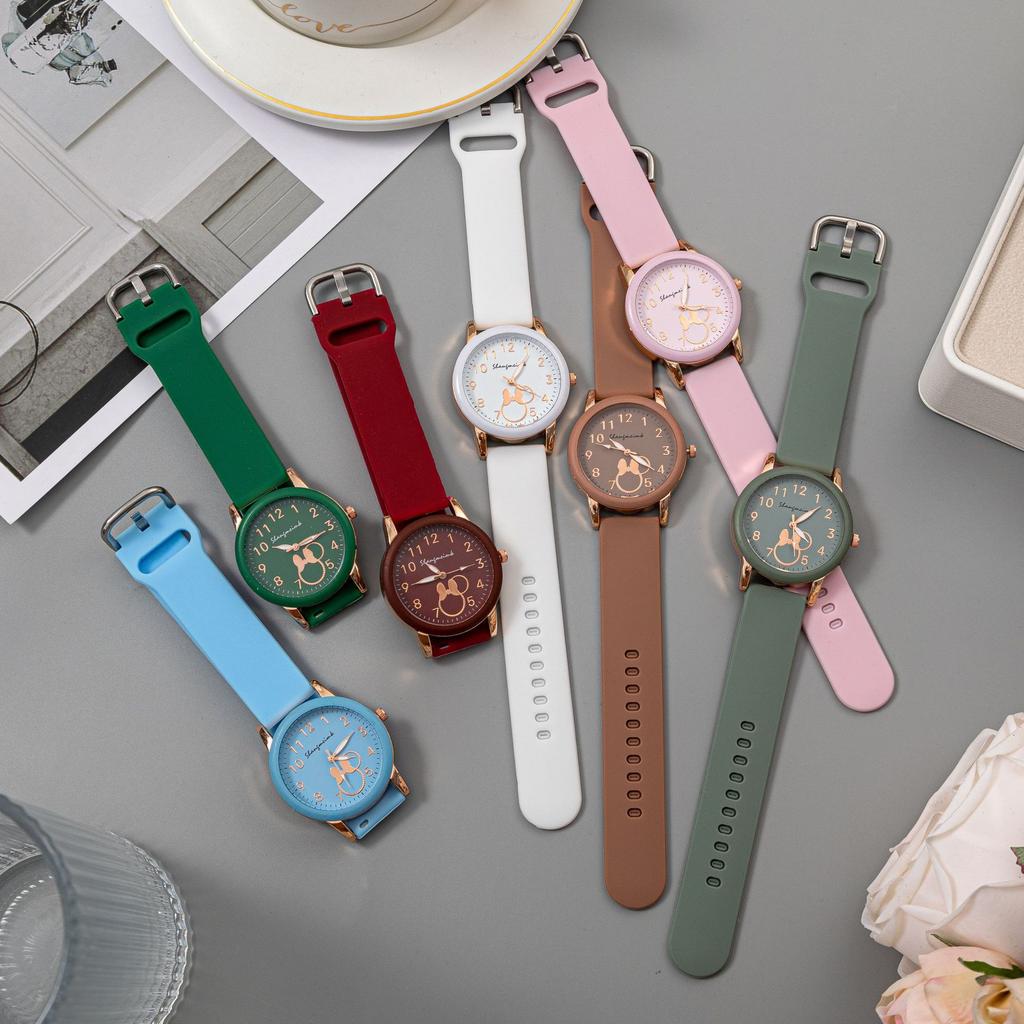 Casual Round Pointer Women Quartz Watch Cute Candy Color Analog Silicone Band Wristwatch