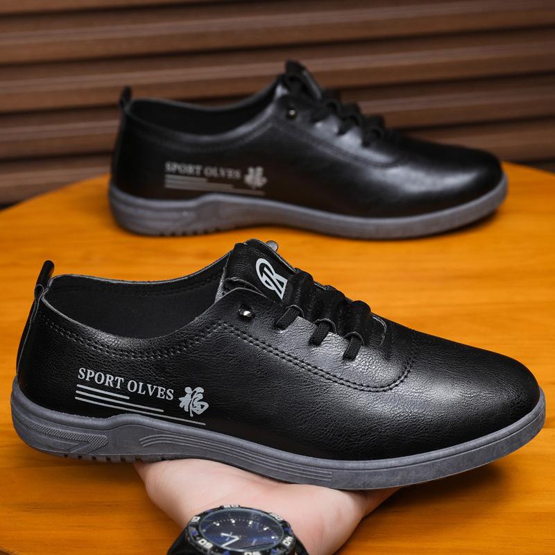 Large size men's shoes four seasons new men's shoes casual one-pedal breathable fashion soft sole round head men's leather driving shoes