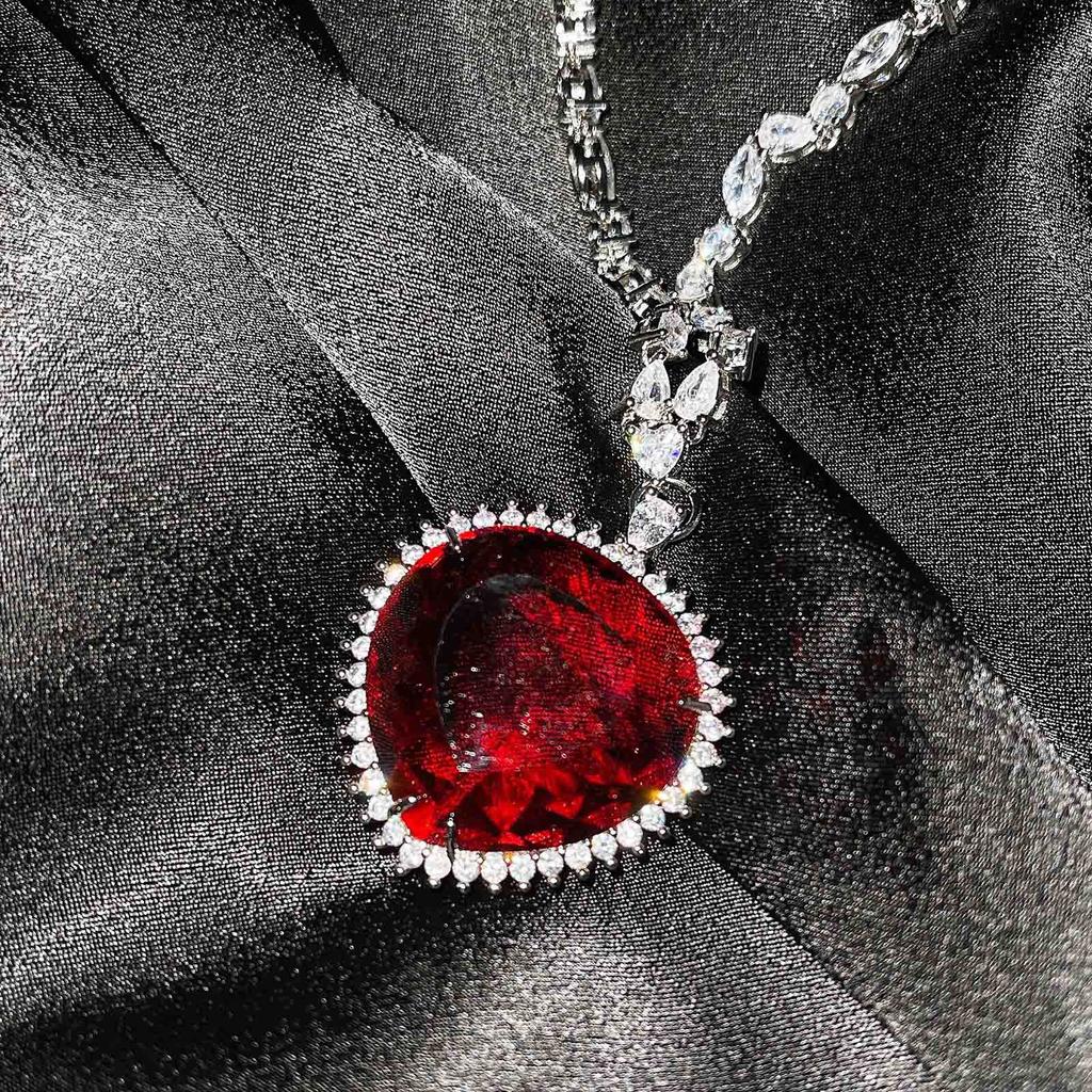 Blue Red TITANIC Heart of the Ocean Necklaces for Women Romantic Crystal Chain Pendant Necklaces Valentine's Day Zircon Gift