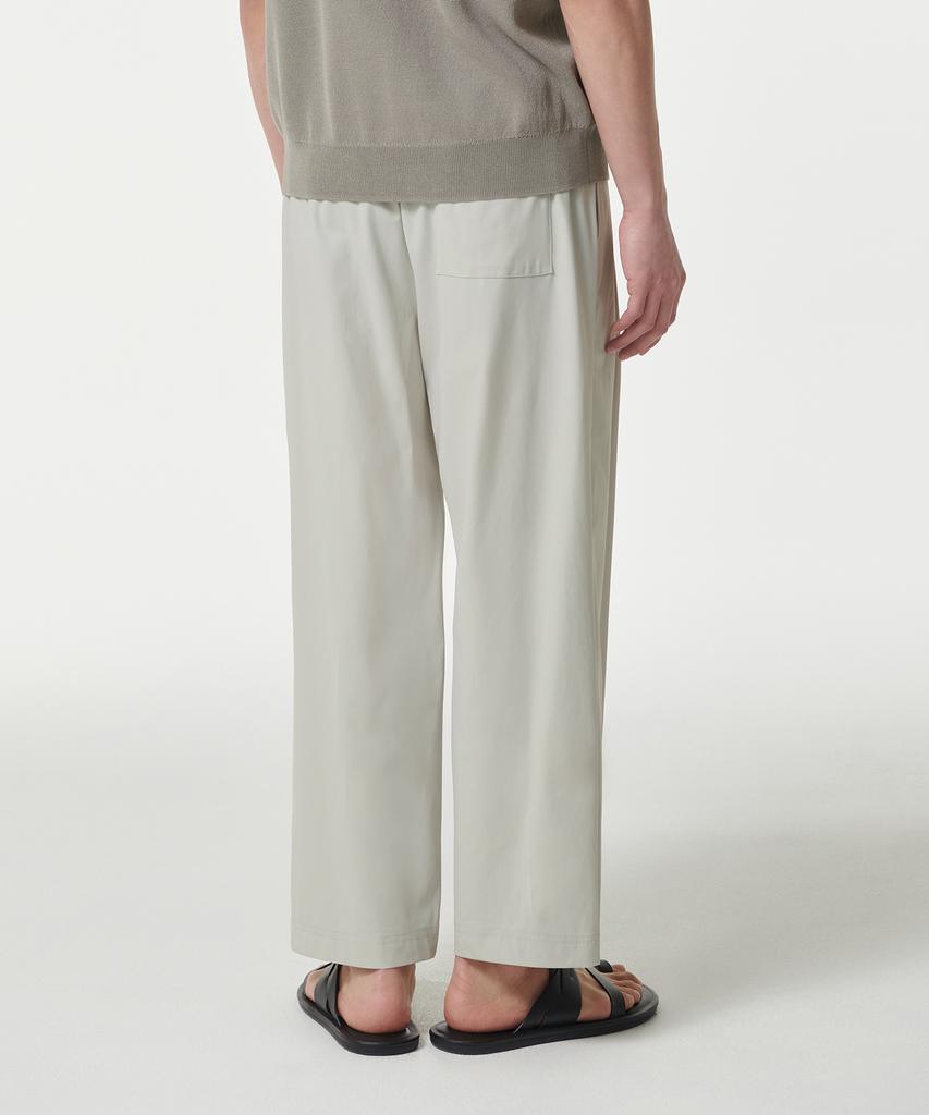 Musinsa Standard Cooling Loose Tapered Elastic Waist Pants [Dusty Cream]