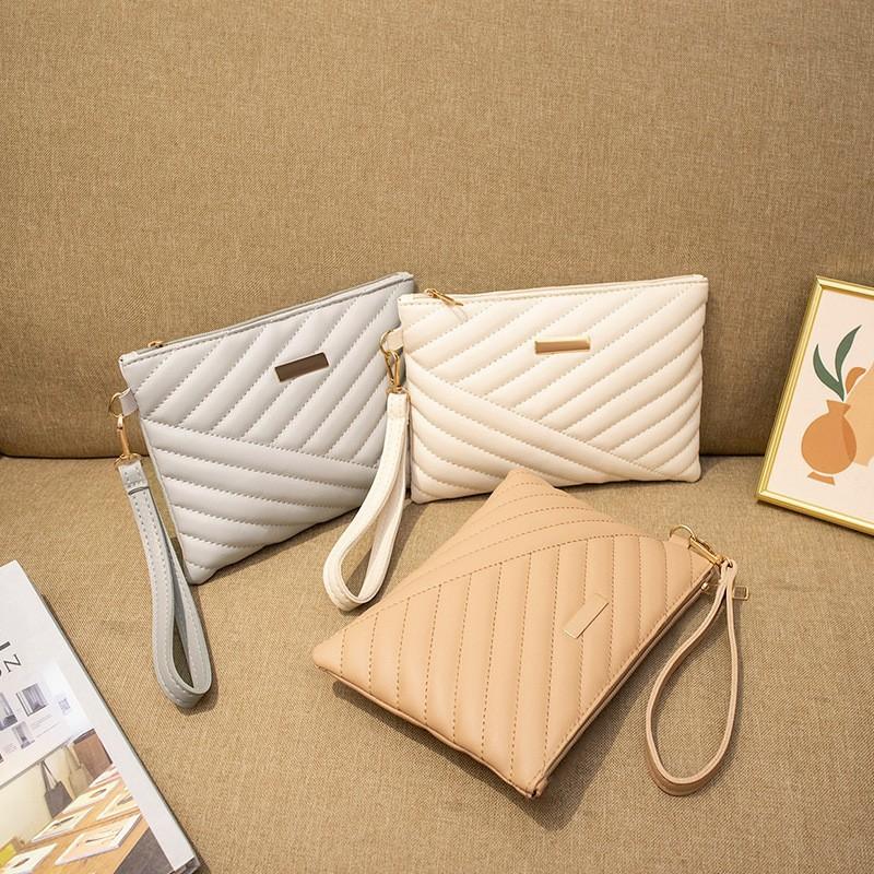 Women's Handbag Versatile Embroidery Thread Fashion Bag Mobile Phone Bag Casual Women's Bag Envelope Bag