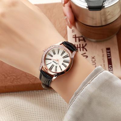 Ladies' Fashionable and High-value Roman Numeral Scale Circular Dial Exquisite Leather Strap Quartz Watch.