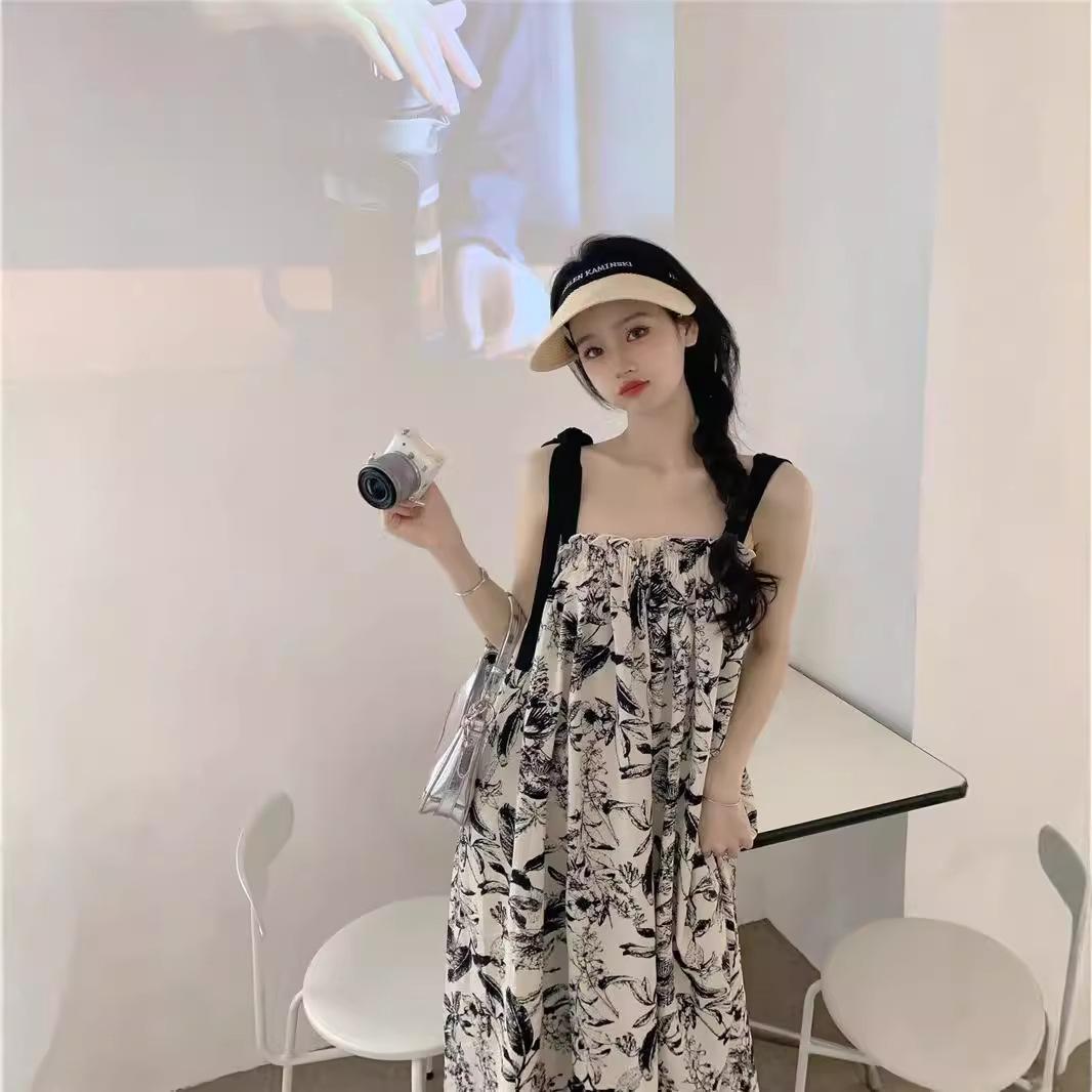 

Women s Retro Ink Print Lace-Up Pleated Camisole Top M (Recommended 85-105 lbs)