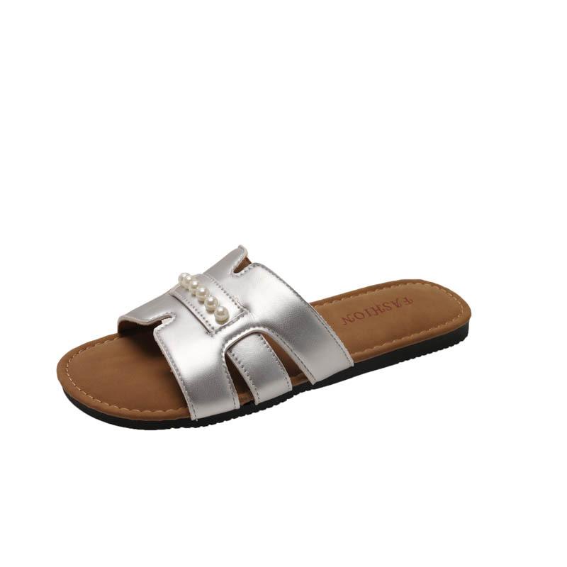 Internet Celebrity Soft-soled Cool Slippers Women Wear 2025 Summer New Beach Shoes Fairy Style with Skirt Flat Bottom One-word