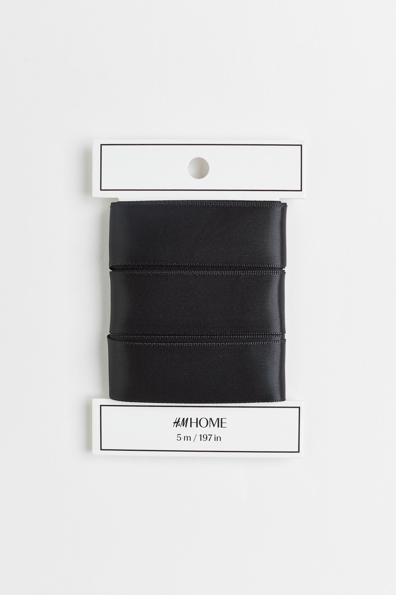 

Атласная лента