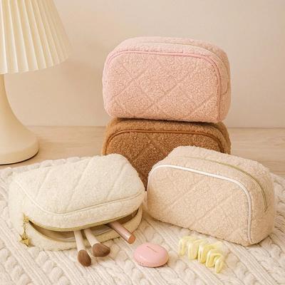 1Pcs New Plush Makeup Pouch High End Pillow Bag for Women Small and Portable Can Be Placed In A Bag Small Bag for Cosmetics Stora