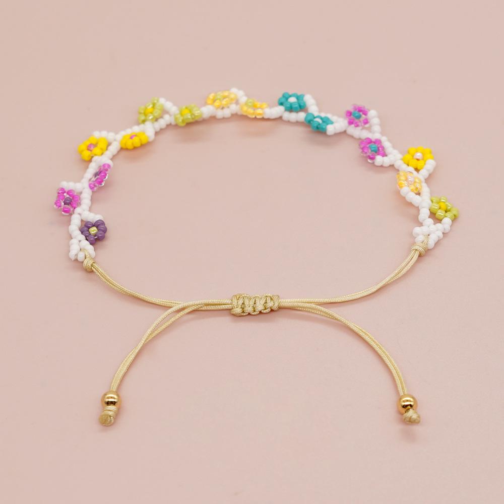 Daisy Peach Blossom DIY Bracelet Kit: Hand-Woven Friendship Gift for Girlfriend
