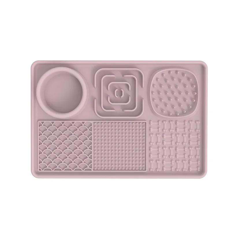 Classic Pet Licking Mat Pet Eating Ware Dog Slow Food Mat Placemat Dog Feeder Supplies Suction Cup Dog Bathing Distraction