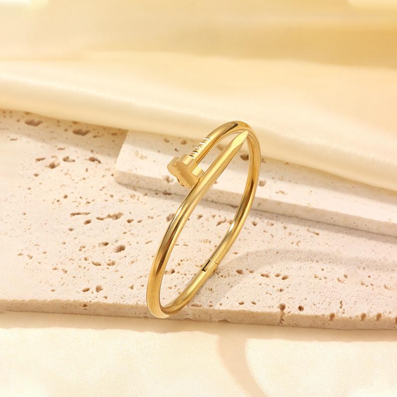 Light Luxury and Versatile Stackable Bracelets Four-leaf Clover Open Bracelet for Women