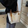 Stylish Large Capacity Canvas Tote Bag For Women Versatile For University Classes