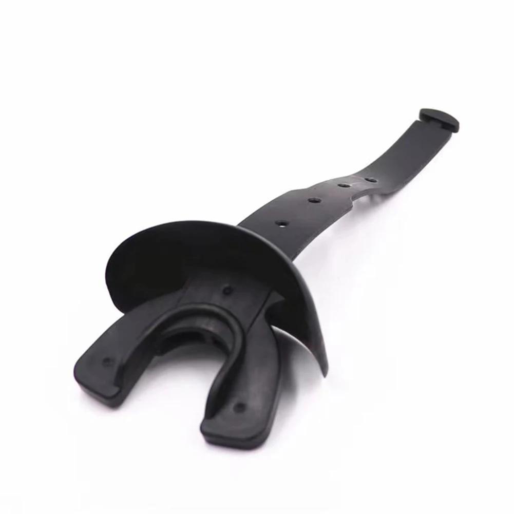 Football Mouthguard With Lip Protection Mouth Guard with Strap Mouth Protector Basketball Karate Rugby Boxing Accessories 1Pc