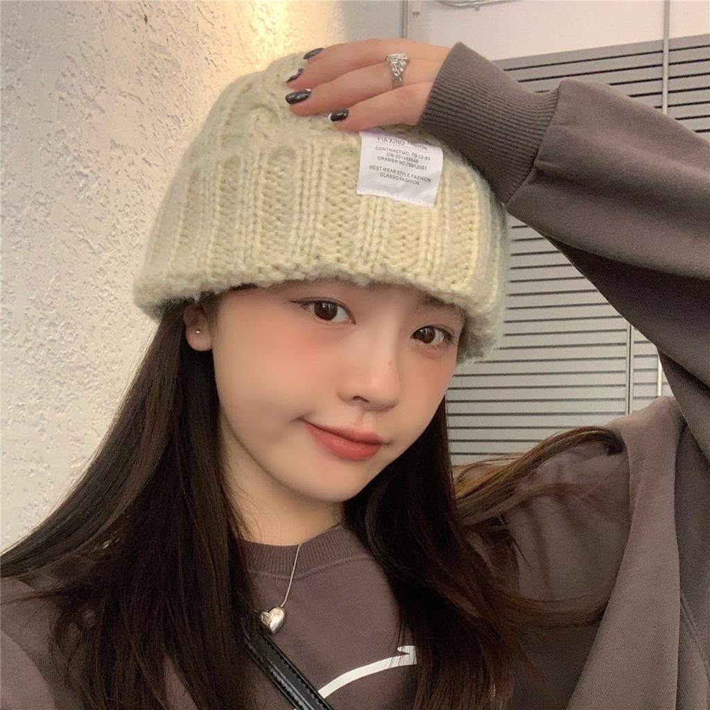 Ding Walk Candy Colored Twist Wool Hat for Women Trendy Autumn and Winter Retro Versatile Warm Ear Protection Cold Hat