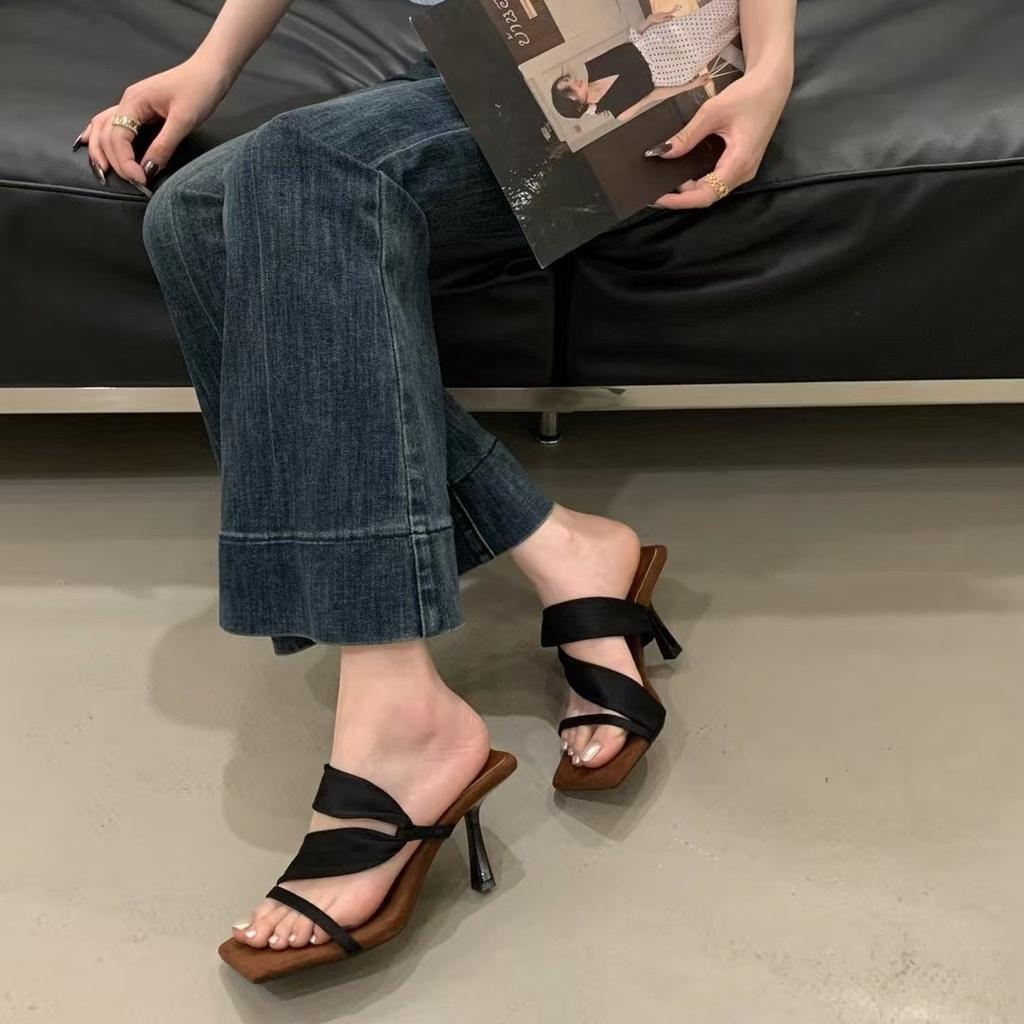 Beautiful high heels women's head sexy word with sandals temperament retro heightening cool slippers