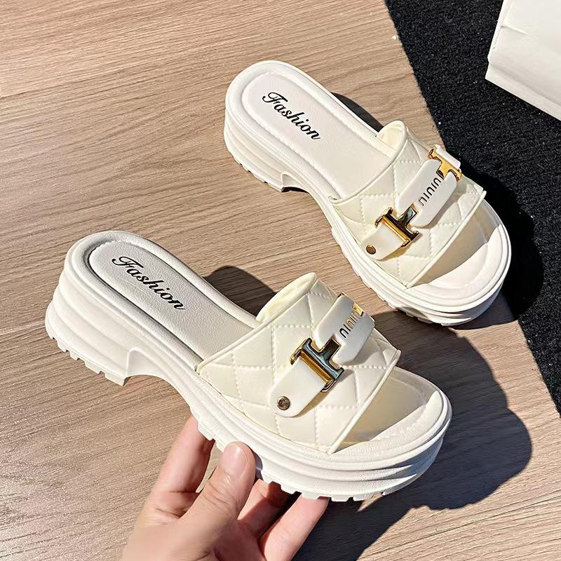 

Platform slippers women wear summer fashion new models go out versatile height increase cool slippers beach shoes 36-37 (one size smaller)