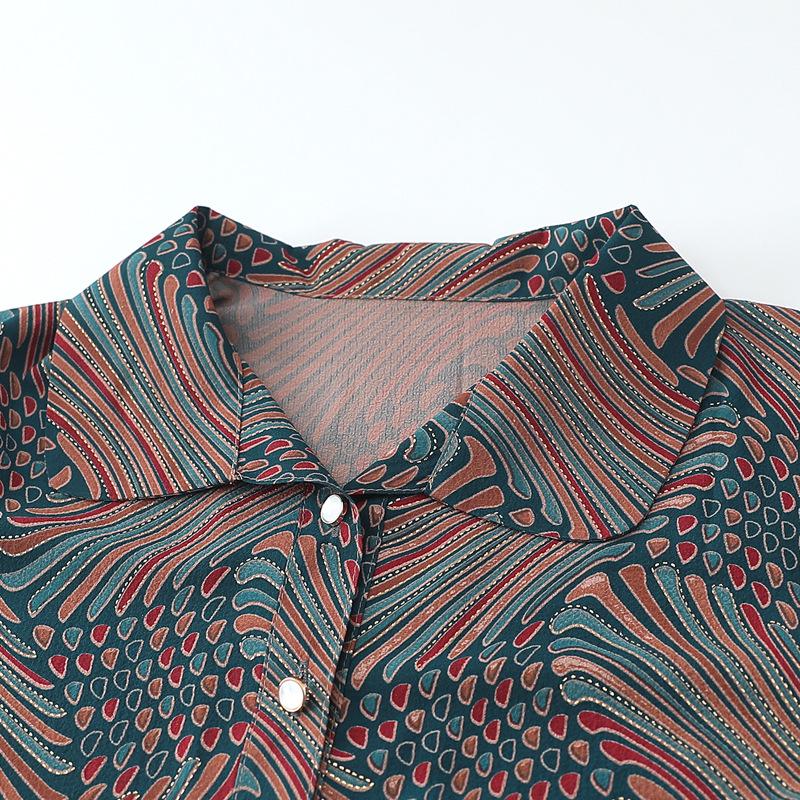 Summer Shirts for Middle-Aged & Elderly Women: Three-Quarter Sleeve Blouses & Printed Cardigans for 60-70 Year-Olds