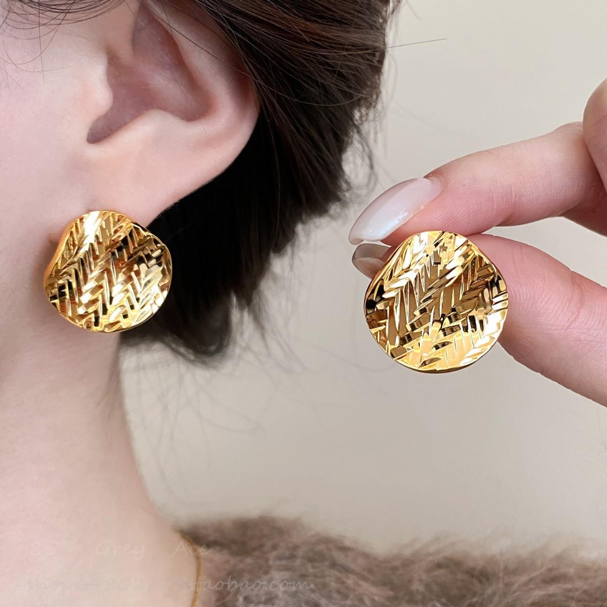 

Fashion Gold Color Irregular Textured Stud Earrings for Women Exquisite Geometric Circular Earrings Wedding Jewelry Gifts
