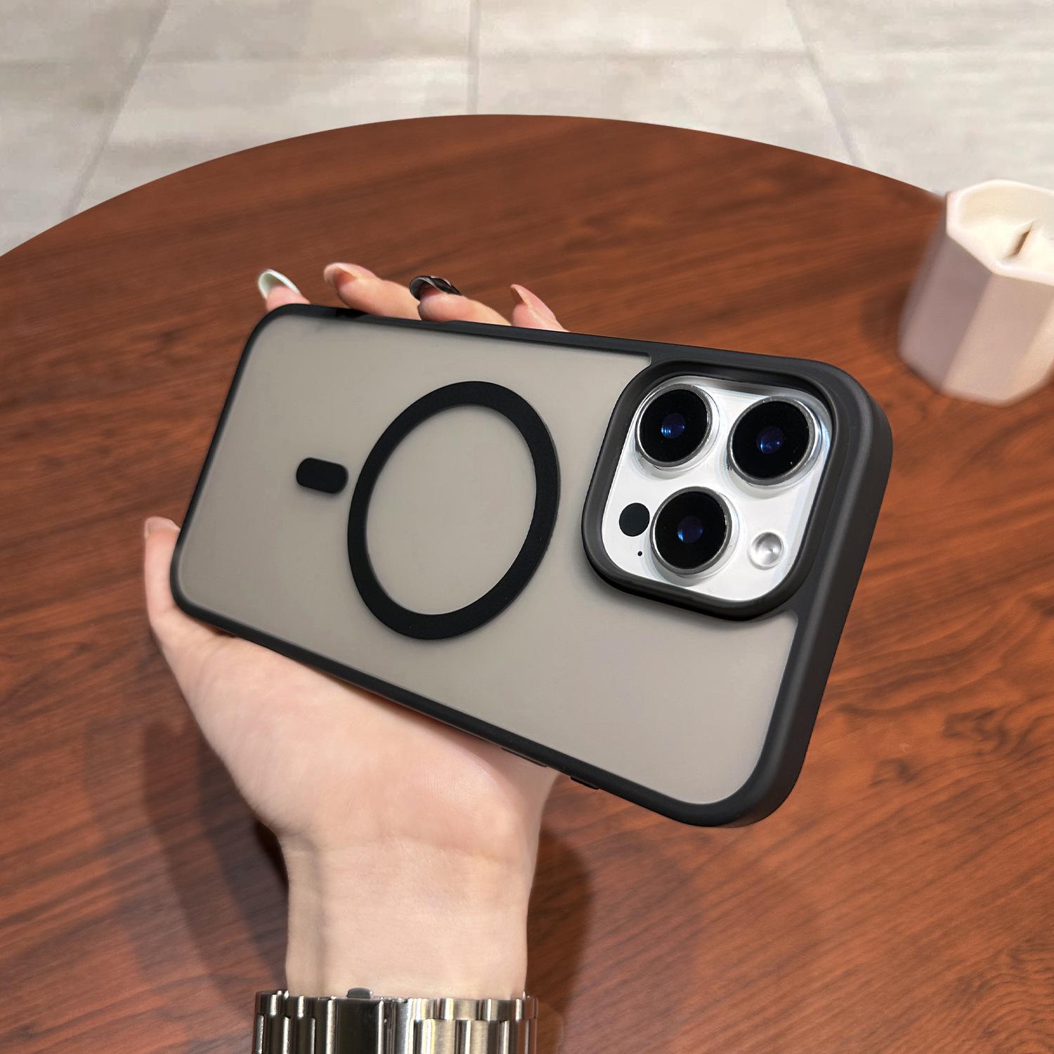 

Applicable To IPhone17 Powerful Magnetic Phone Case Skin Friendly Apple 16proMax Matte Semi Transparent Anti Fall Case 15 iPhone12pro