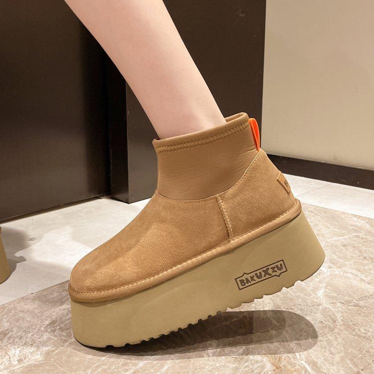 Thick Soled Snow Boots for Women Winter Height Increasing and Plush Warm Short Boots Fashionable Cotton Shoes Trendy