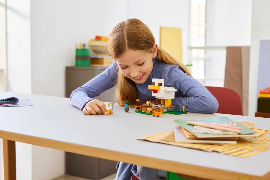 21585 - Lego Minecraft - Farma Kurczaków