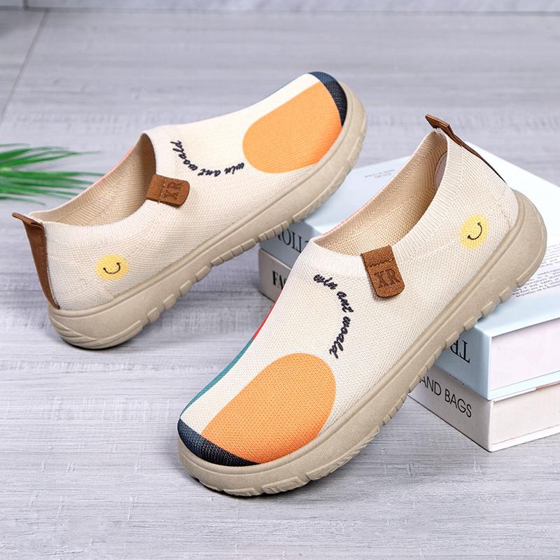 Lazy shoes are light and comfortable, mix and match wind knitted breathable shoes, soft women s casual shoes 35