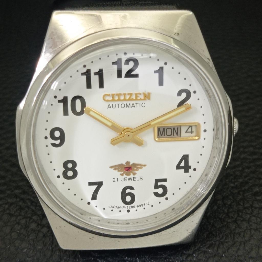 AUTOMATIC VINTAGE CITIZEN 8200 JAPAN MENS WHITE COLOR DIAL WATCH a702133-5 R208-a702133